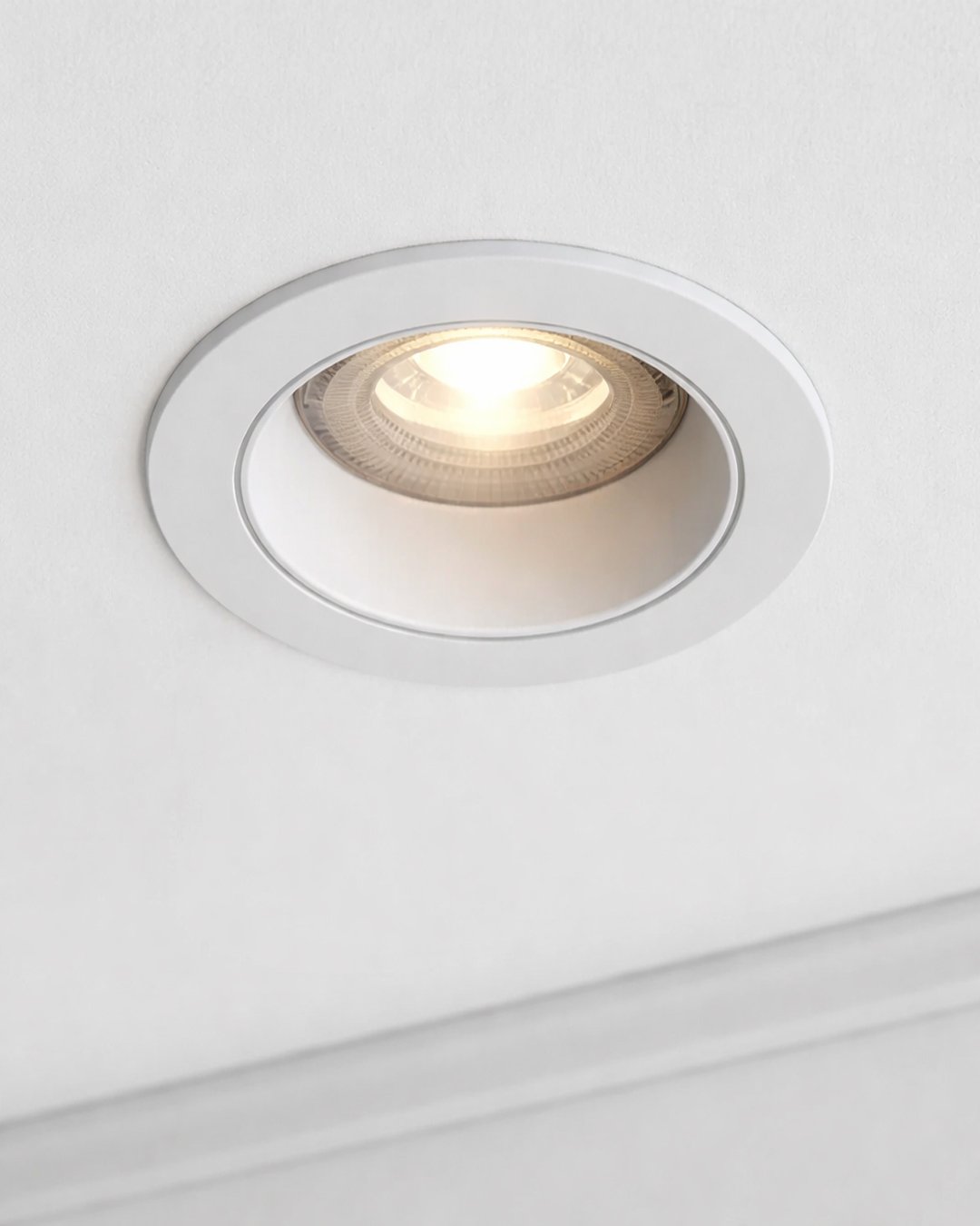 Lâmpada De Led Sof Dicroica 7w 3000k 40° Irc 95 Nordecor